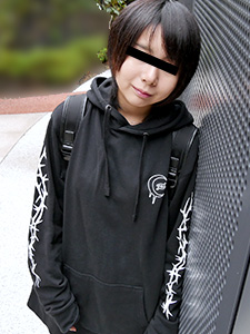 我有一个业余的短发女孩，她喜欢性。樱野响封面图